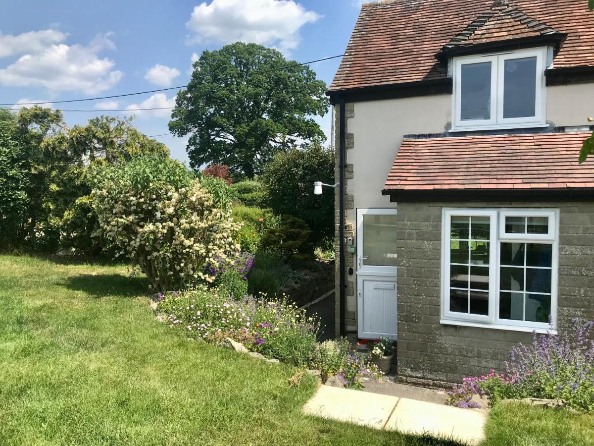 Charming Modernized Country Cottage Near Mere, Wiltshire Mere  Exterior photo